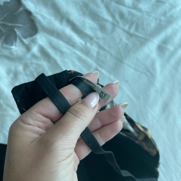 Cheetah bra - Picture 3 of 3